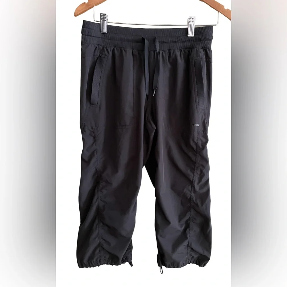 RBX: Black Athletic Capri Pants